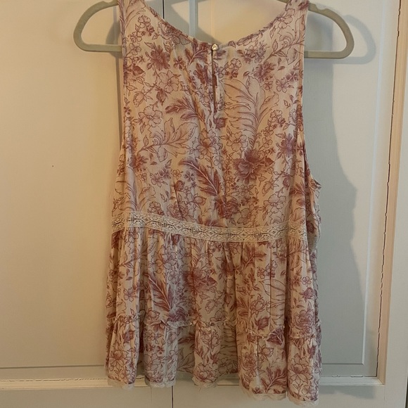 American Eagle Pink Floral Tank Top - Picture 3 of 4